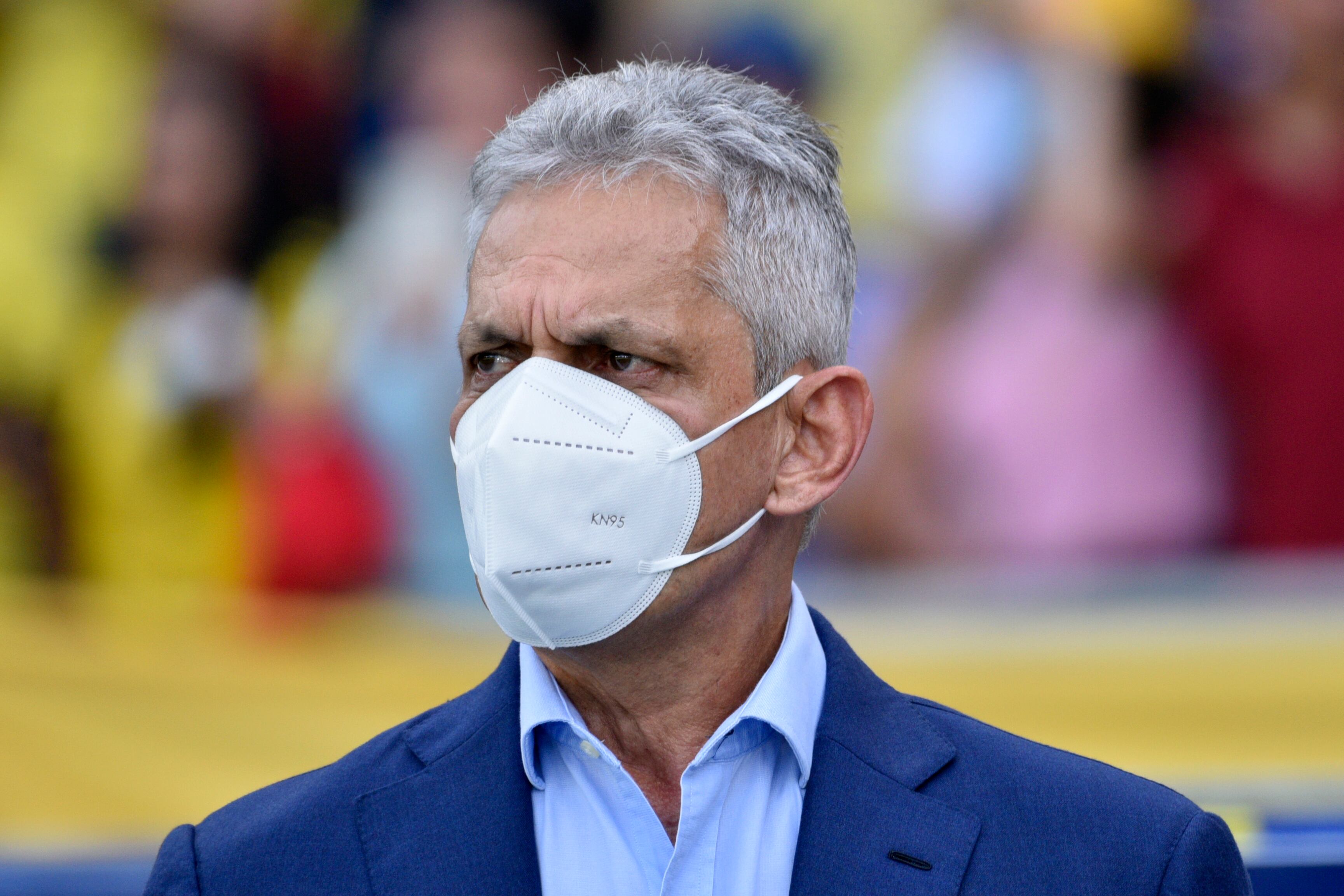 BARRANQUILLA, COLOMBIA - OCTOBER 14: Head coach of Colombia Reinaldo Rueda during a match between Colombia and Ecuador as part of South American Qualifiers for Qatar 2022 at Estadio Metropolitano on October 14, 2021 in Barranquilla, Colombia. (Photo by Guillermo Legaria/Getty Images)
