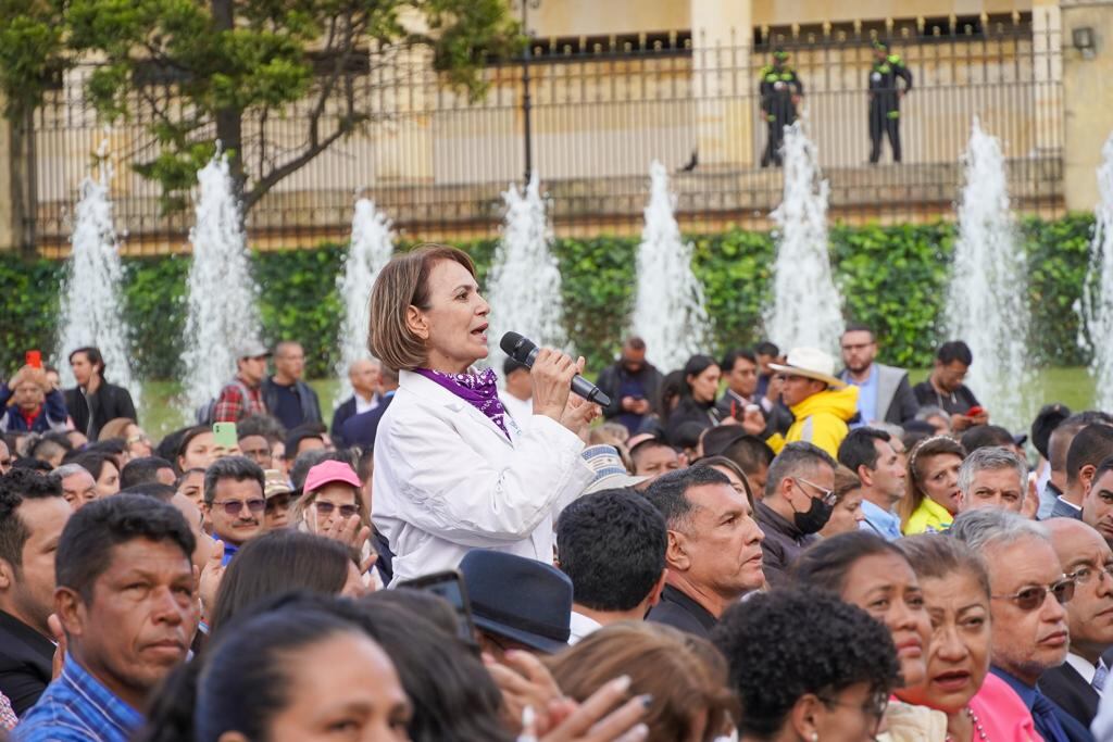 Radicación del proyecto de reforma a la salud.