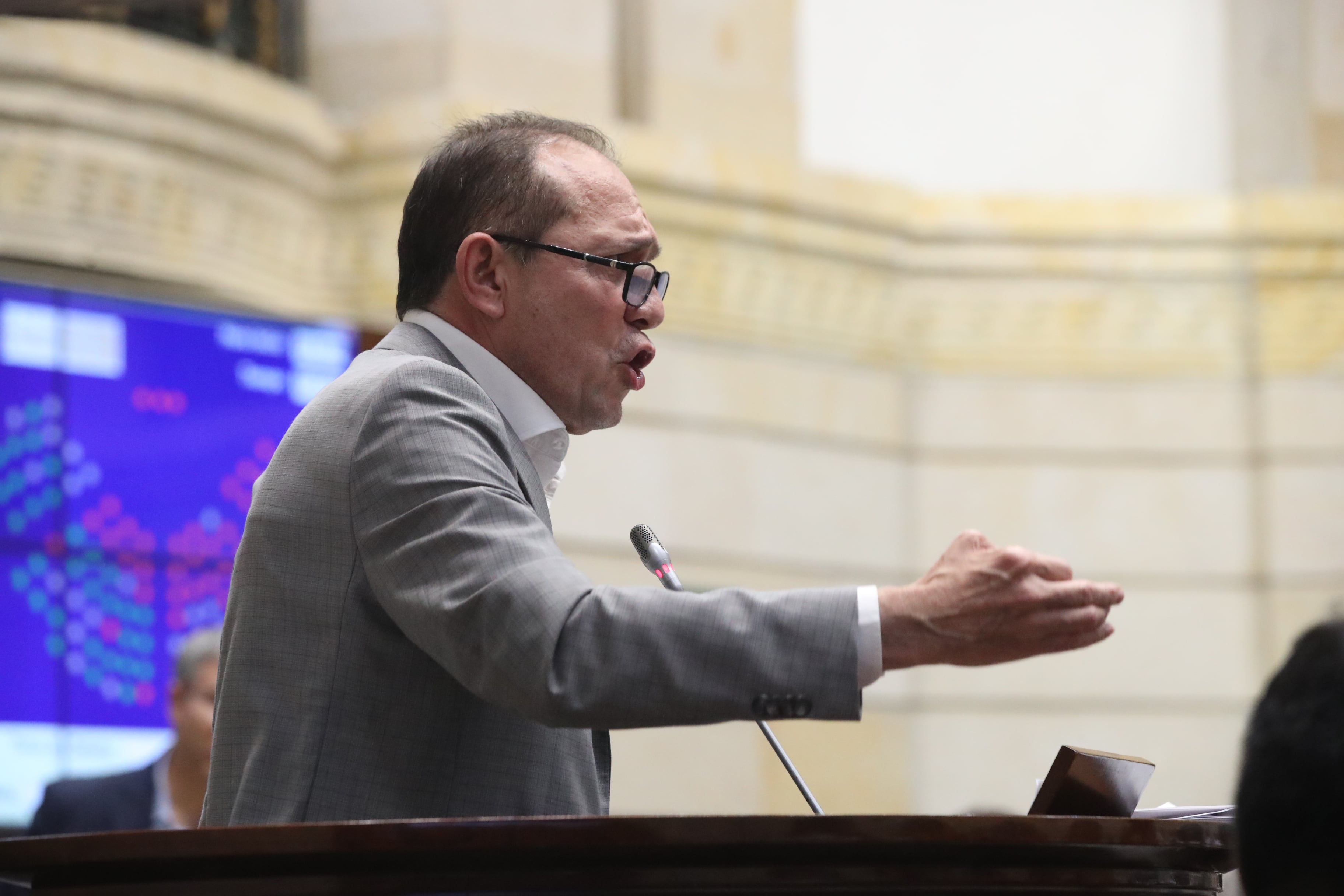 Plenaria Senado, reforma laboral