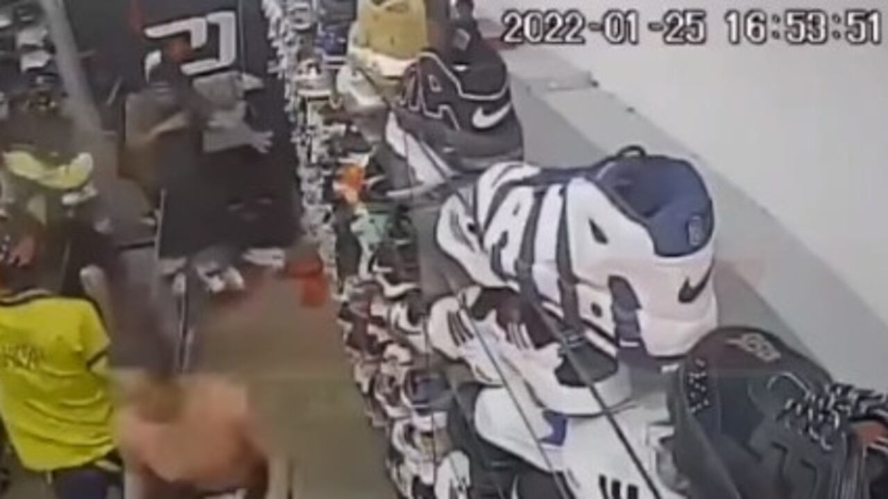 Ataque con arma blanca dentro de un establecimiento comercial en la ciudad de Bucaramanga.