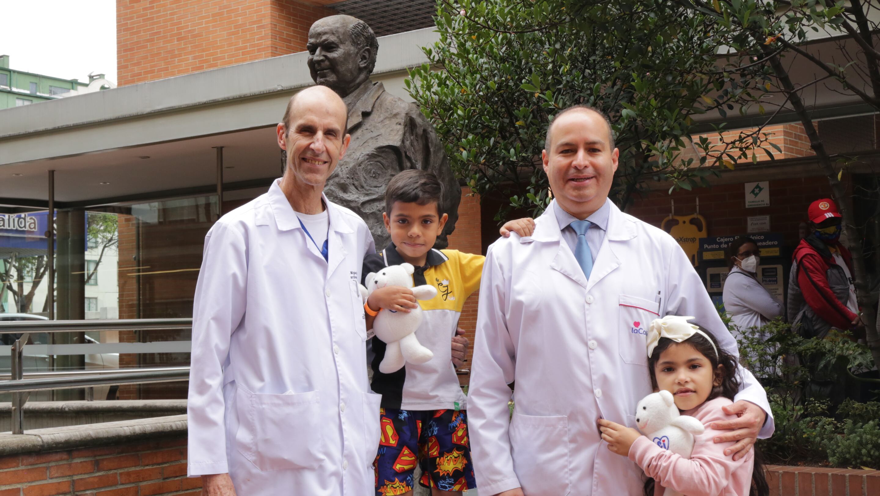 Cada año, a través del programa social ‘Regale una vida’, se realizan de 200 a 300 intervenciones en niños.