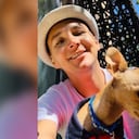 Mauricio Leal con una de sus mascotas