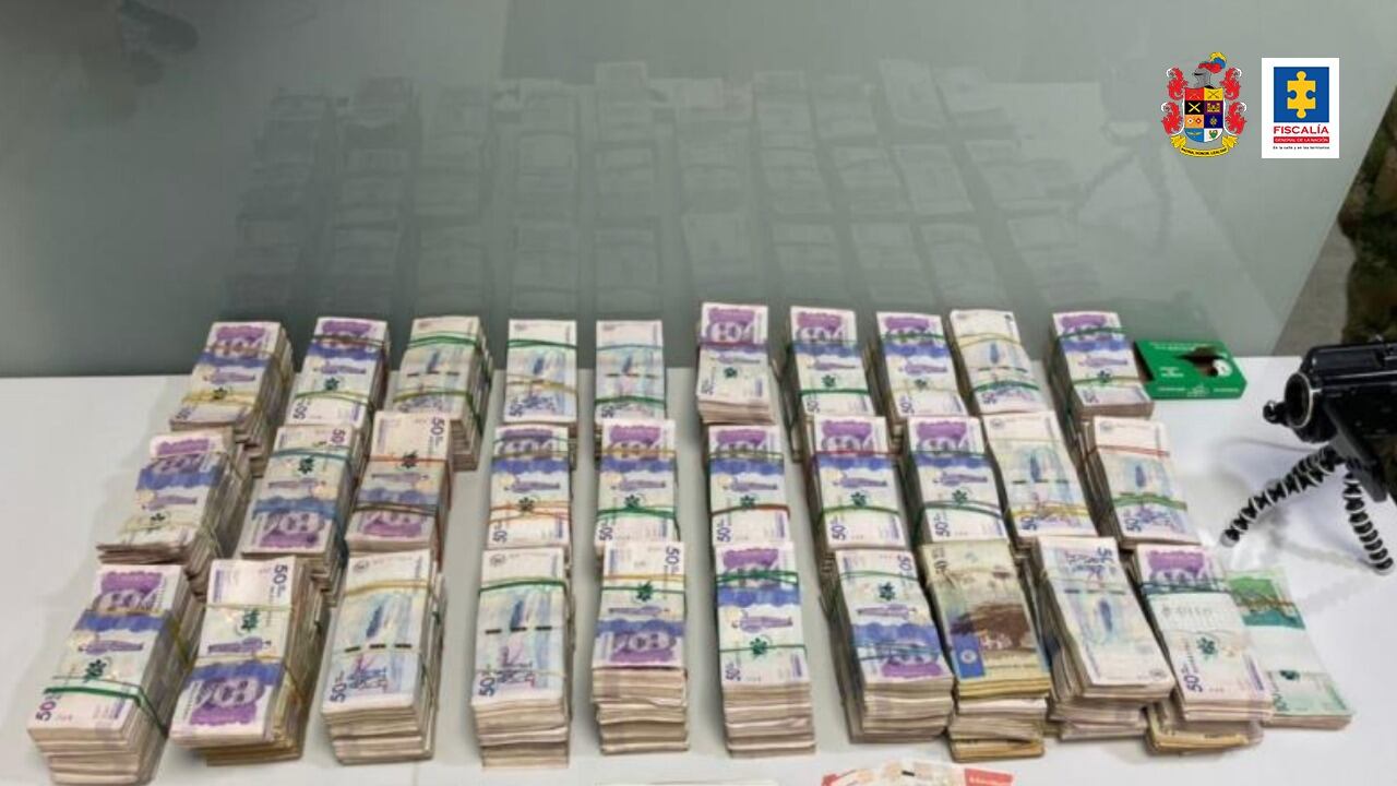 En un costal dos hombres llevaban 750 millones de pesos en efectivo. Tibú, Norte de Santander.