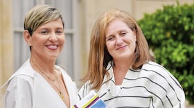 Verónica Alcocer y Eva Ferrer.