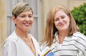 Verónica Alcocer y Eva Ferrer.