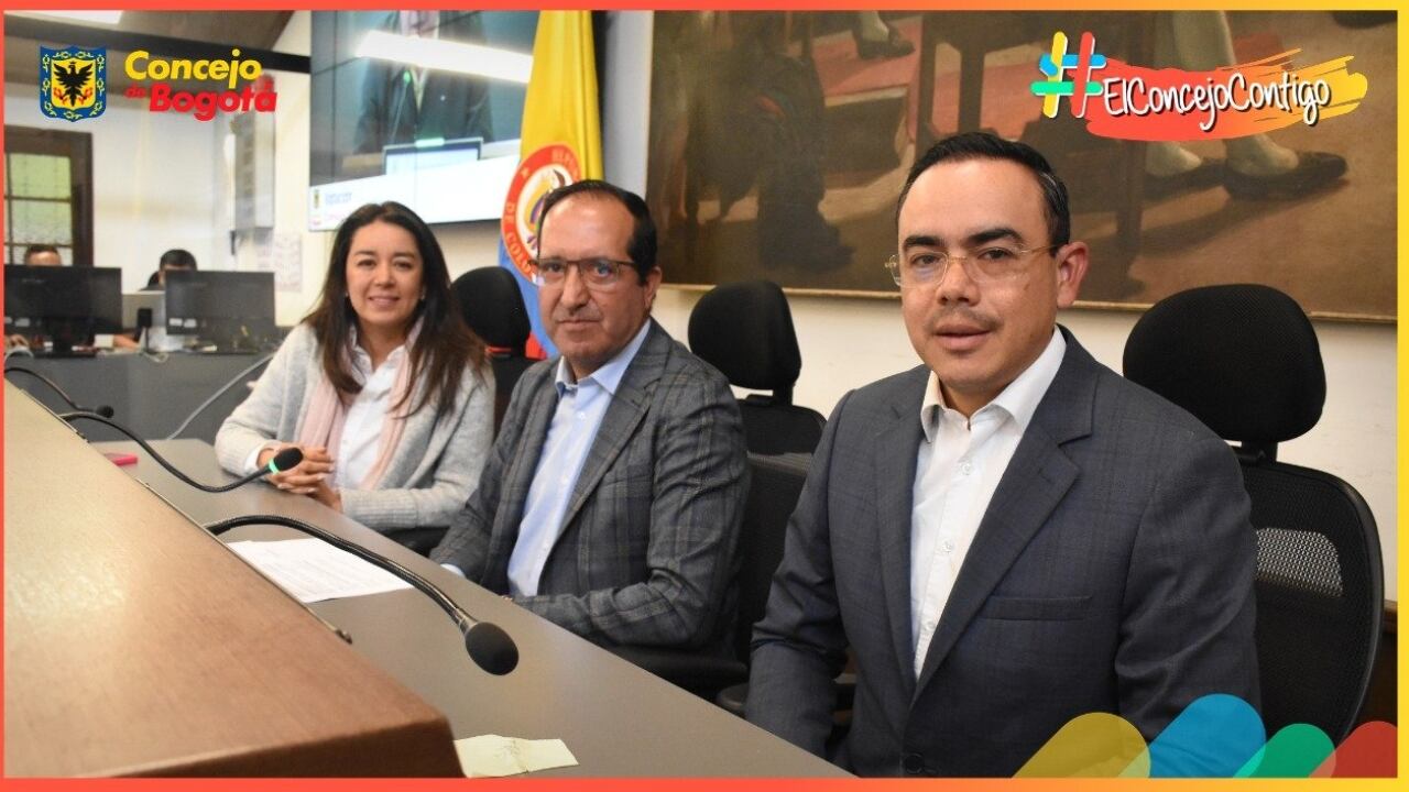 Esta es la nueva mesa directiva de la Comisión de Gobierno