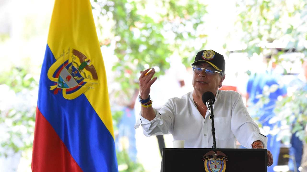 Presidente Gustavo Petro y la vicepresidenta Francia Márquez entregaron la nueva sede de la Universidad del Valle en Suárez Cauca