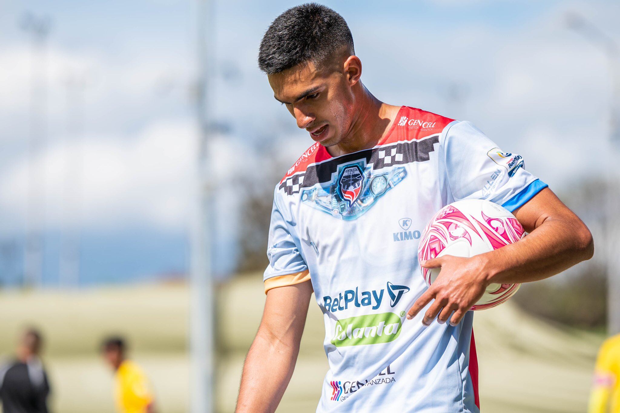 Fortaleza dentro de los ocho clasificados