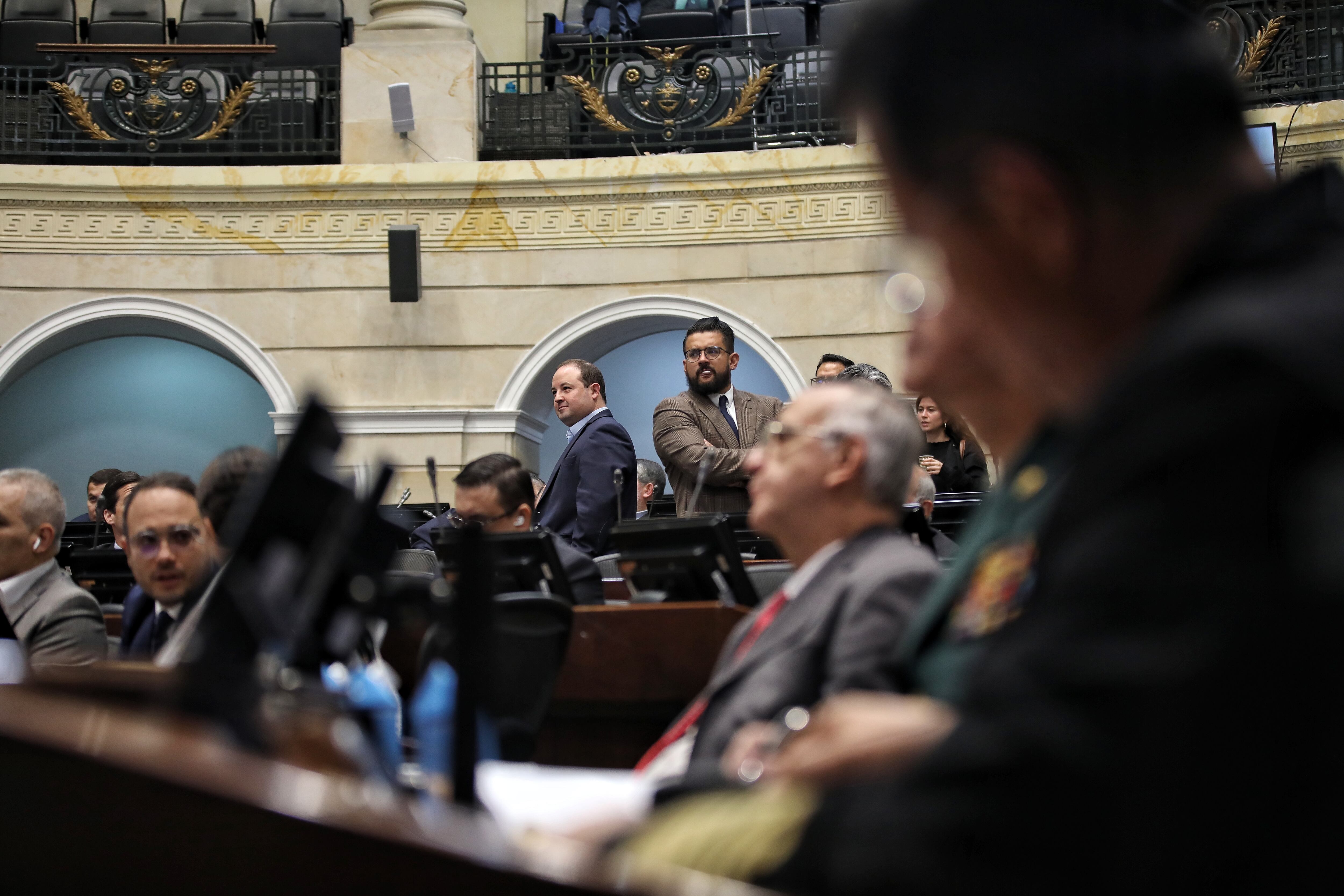 Debate de control político a Ministro de Defensa Iván Velásquez