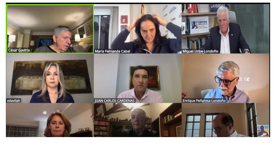 Debate sobre infraestructura con precandidatos presidenciales.