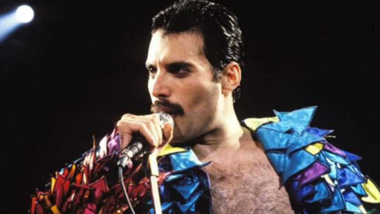 (5 de septiembre de 1946, Stone Town, Tanzani - 24 de noviembre de 1991, Kensington, Londres, Reino Unido).