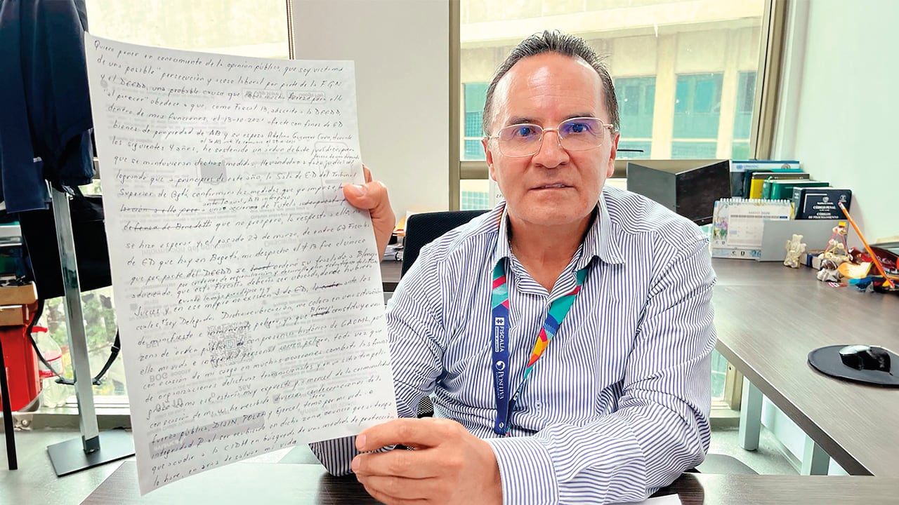  Vicente Bonilla, fiscal 13 de extinción de dominio, denunció persecución y posibles retaliaciones por haber afectado bienes de Armando Benedetti, ministro del Interior.
