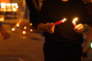 Pese al llamado constante de las autoridades del Valle del cauca, a no usar pólvora en la tradicional noche de las velitas, se presentaron 11 casos de lesionados. 7 de ellos fueron en Cali.