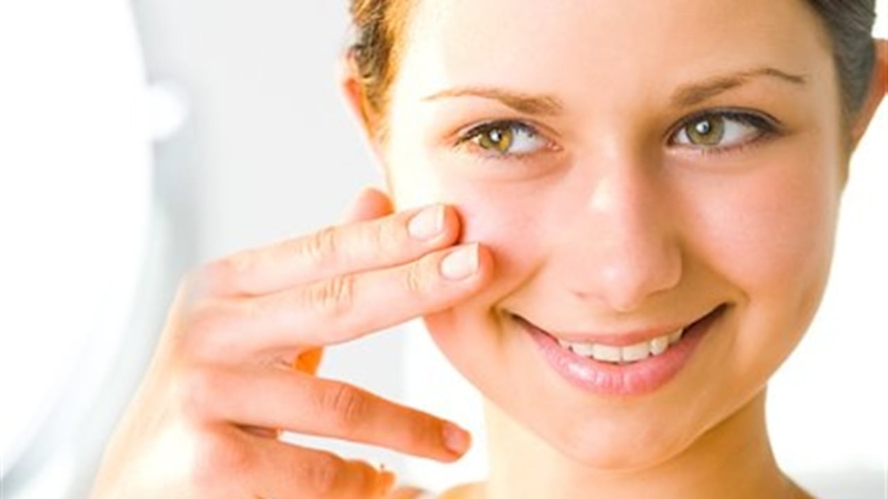 El cuidado de la piel hace parte de la rutina de millones de personas en el mundo.