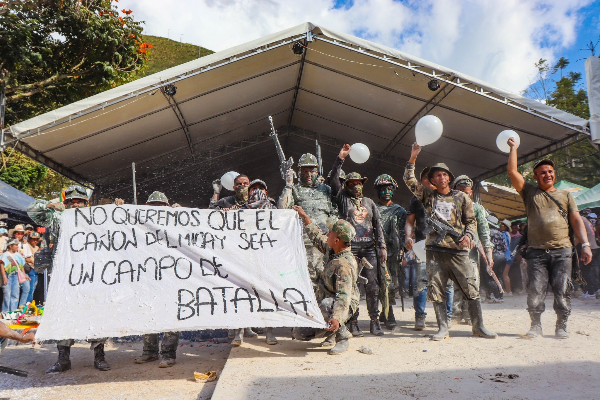 Las comunidades del Cañón del Micay mostraron su rechazo a la militarización  de esta parte del departamento, así como contra la violencia de los grupos armados al margen de la ley.