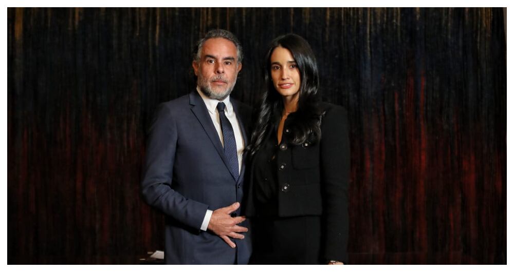 El embajador Armando Benedetti y su esposa Adelina Guerrero.