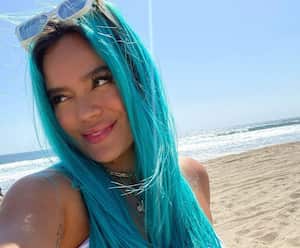 Karol G gana 9 galardones