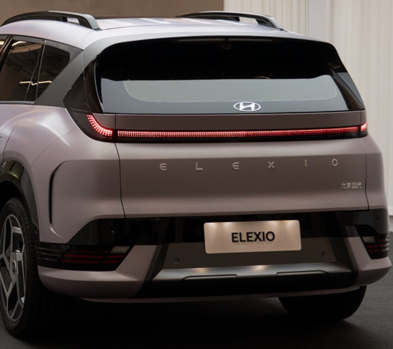 Elexio Rear Hyundai presentó Elexio, su nueva SUV: tiene en la mira uno de los ...
