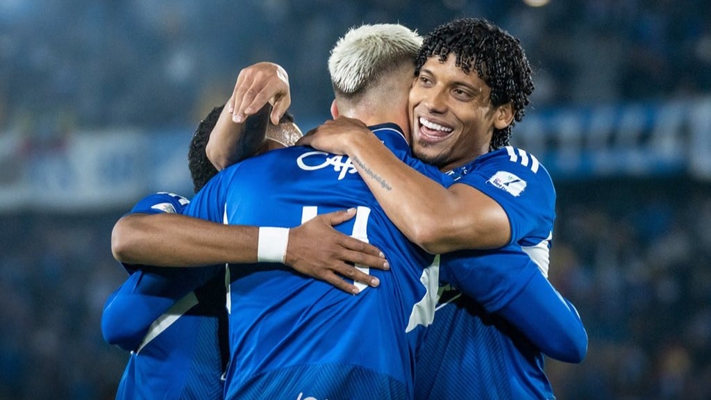 El embajador marcó gracias a Juan Pablo Vargas