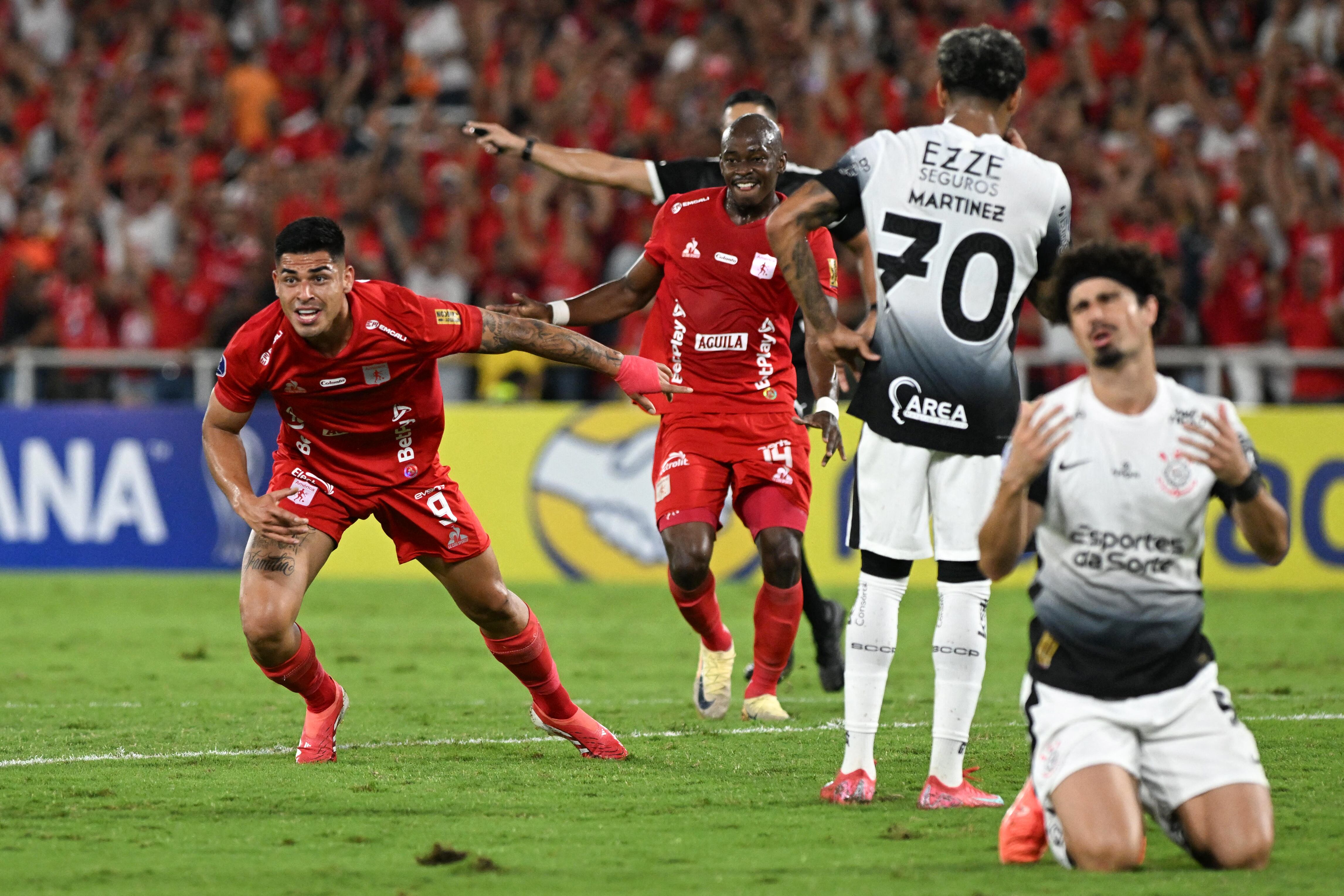 América de Cali vs. Corinthians