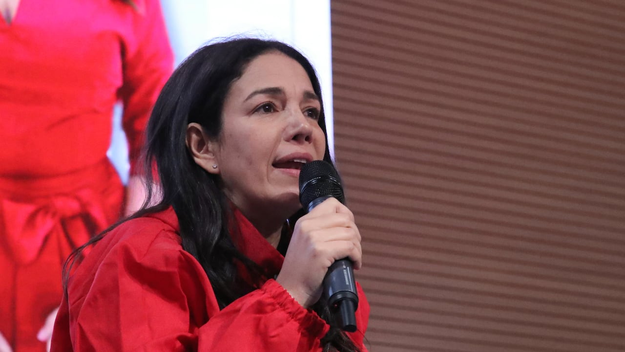 Candidata presidencial, Sondra Macollins.