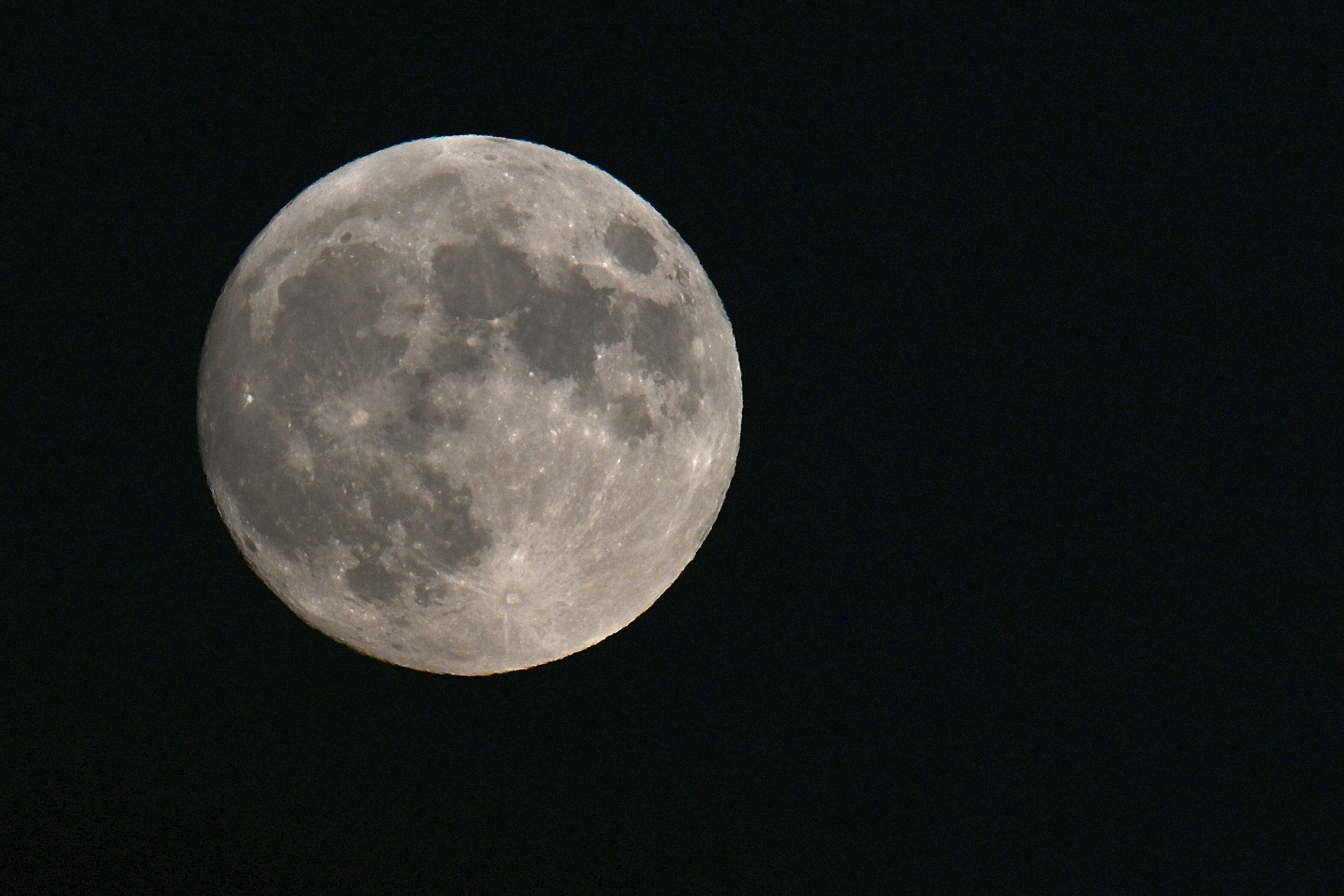 Superluna de fresa