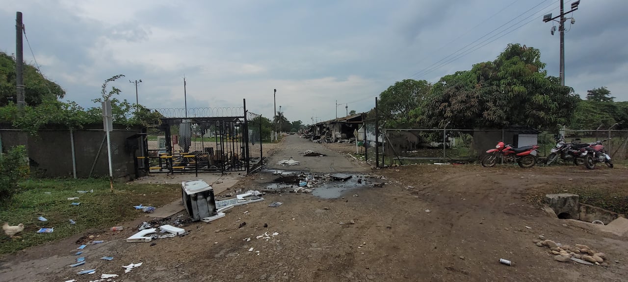 petrolera Emerald Energy destruida