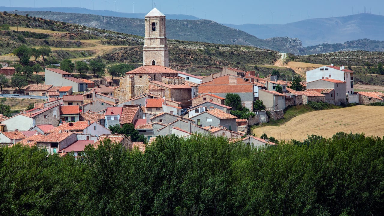 Castel de Cabra en la provincia de Teruel - Aragón - España