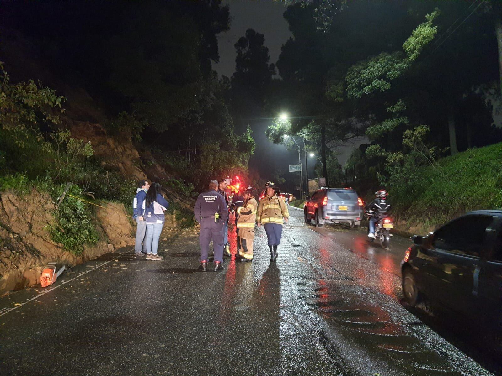 Derrumbe en la Avenida Circunvalar Calle 17.