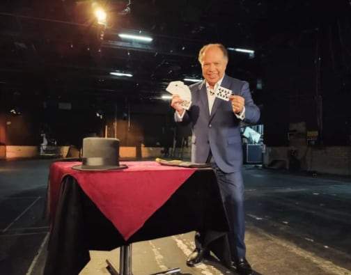 La hija confirmó la muerte del mago Gustavo Lorgia.