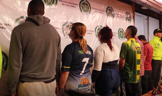 La mujer, al parecer, era integrante de una banda delincuencial conocida como Los Legendarios.