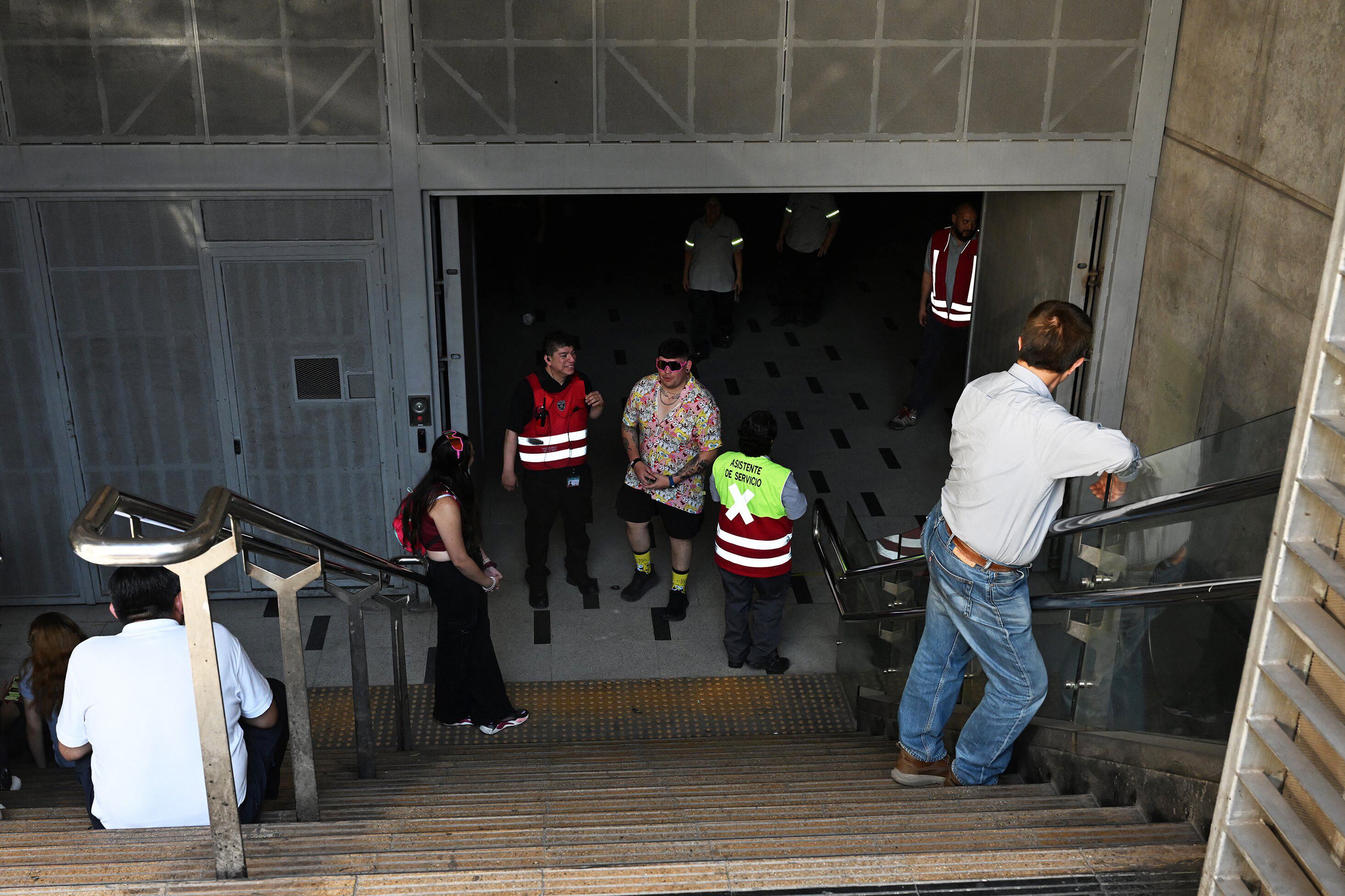 Caos en Chile tras masivo apagón