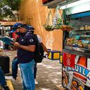 Los comerciantes podrán abrir sus puestos de acuerdo a la numeración y programación establecida por la alcaldía.