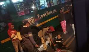 La peligrosa práctica está dejando ciclistas heridos