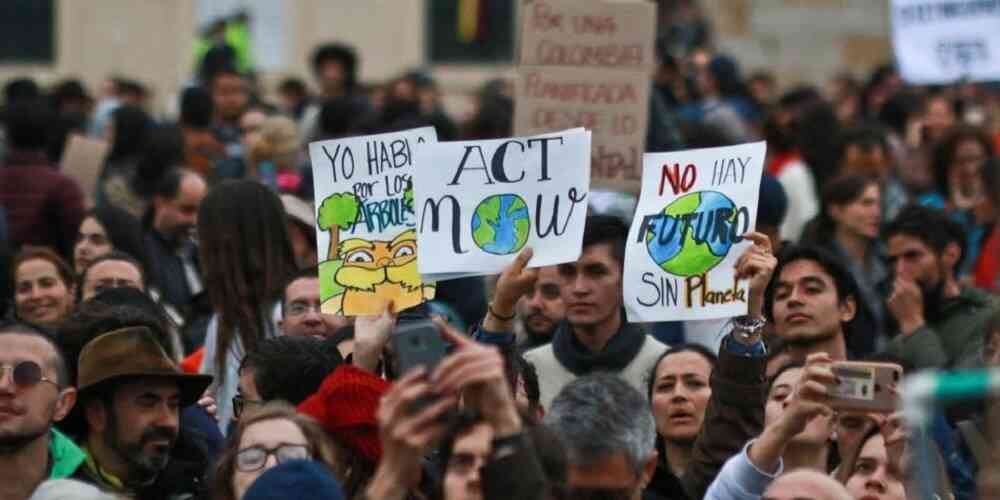 Los ambientalistas pidieron que se preserve la biodiversidad de Colombia y los recursos hídricos. Foto Dani Castro vía Twitter
