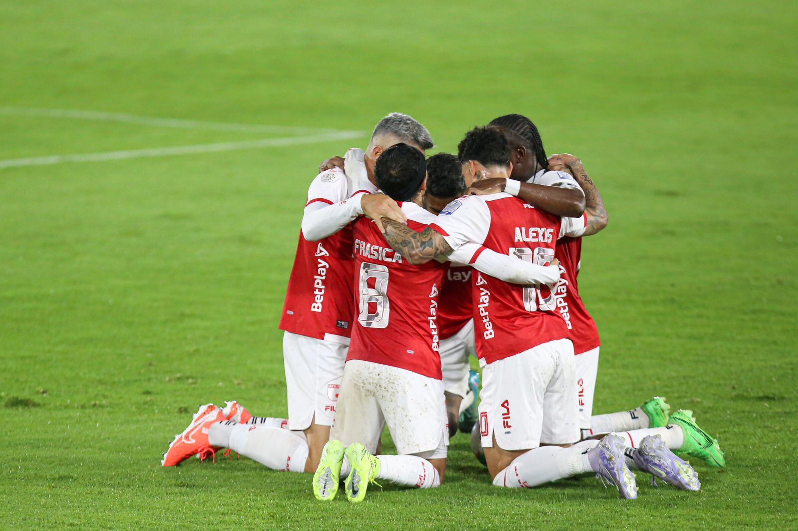 Santa Fe rompió el cerrojo, ante Nacional, con gol de Rodallega.