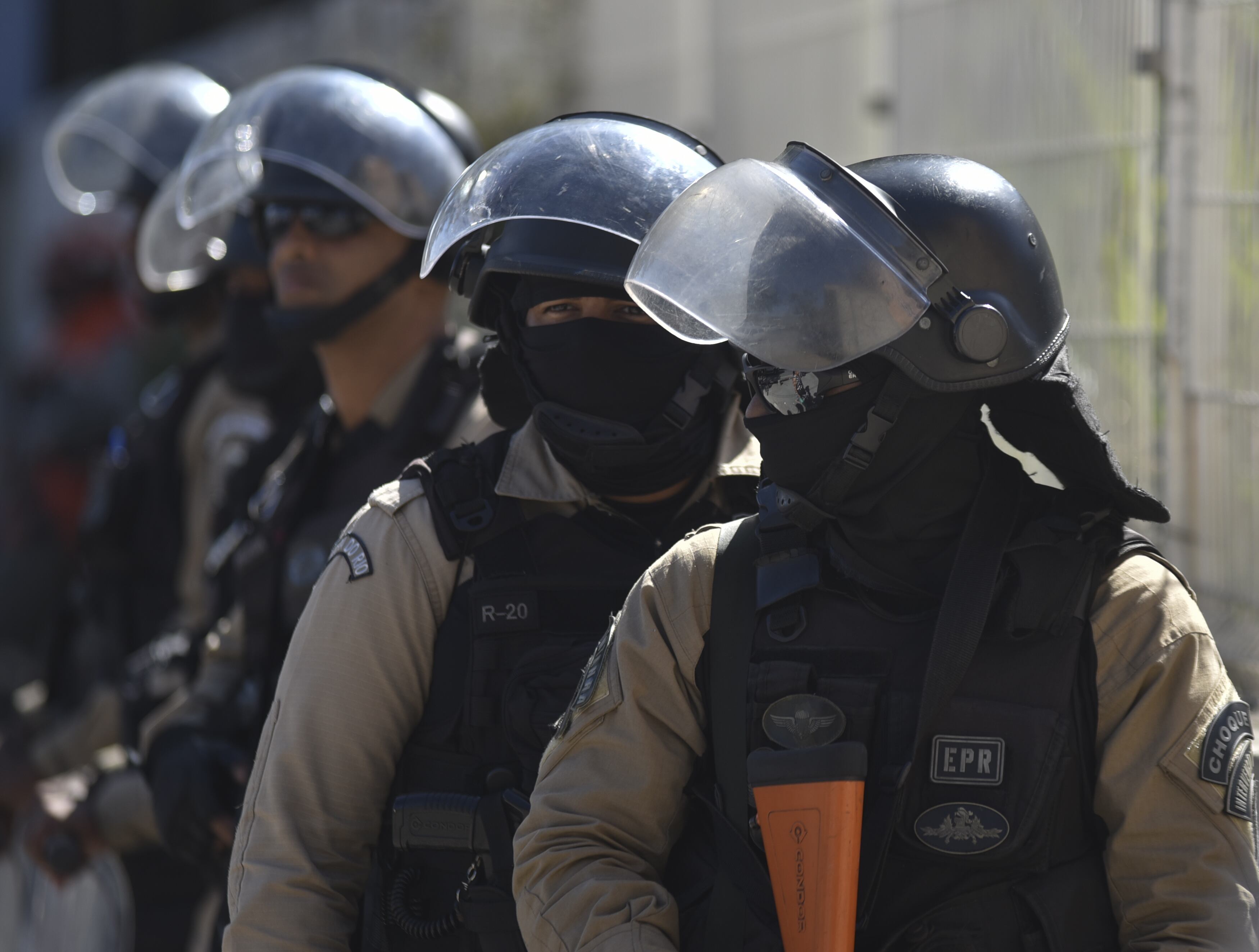 400 oficiales atacan a pandilleros en el barrio Complexo do Alemao mientras una redada policial en un barrio pobre de Río de Janeiro, Brasil, deja 18 muertos el 21 de julio de 2022.