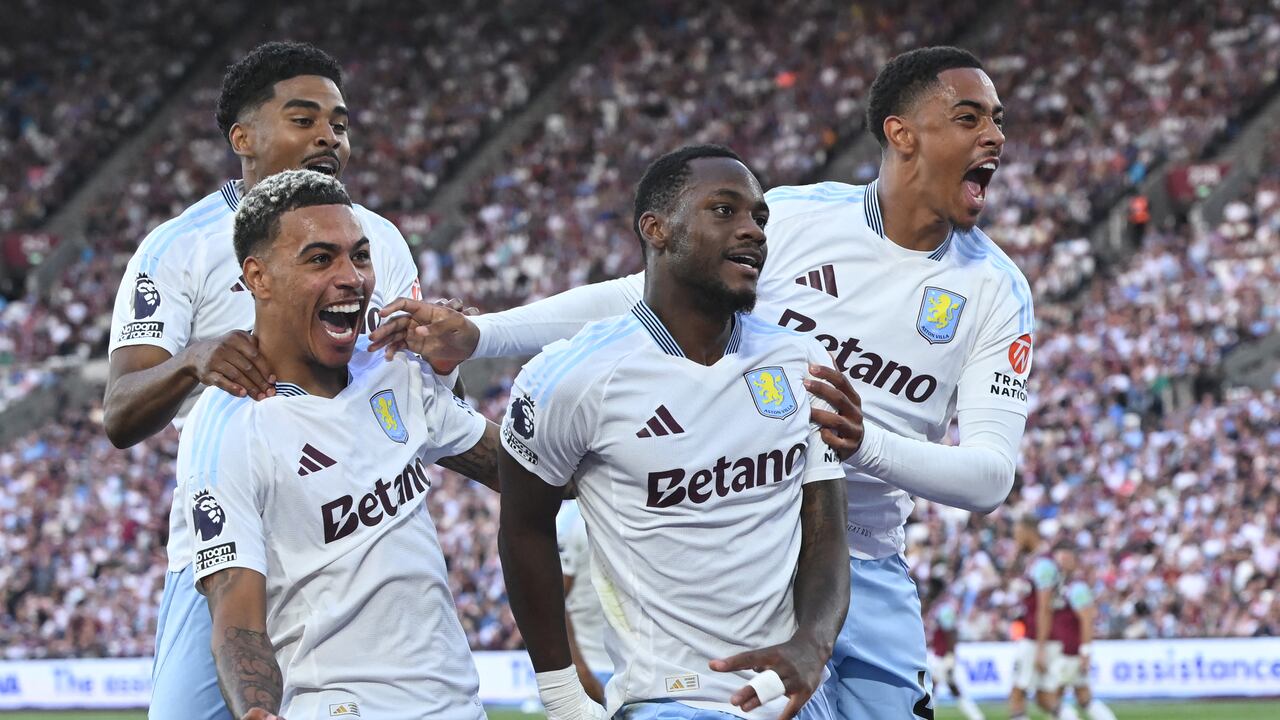 Jhon Duran debutó con gol en la Premier League con el Aston Villa