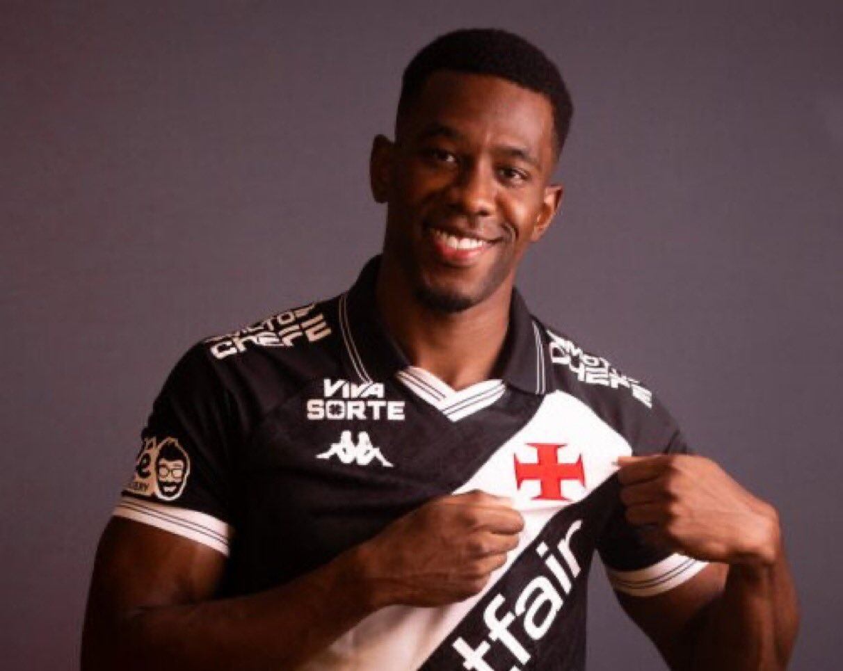 Carlos Cuesta, defensor colombiano al servicio de Vasco Da Gama.