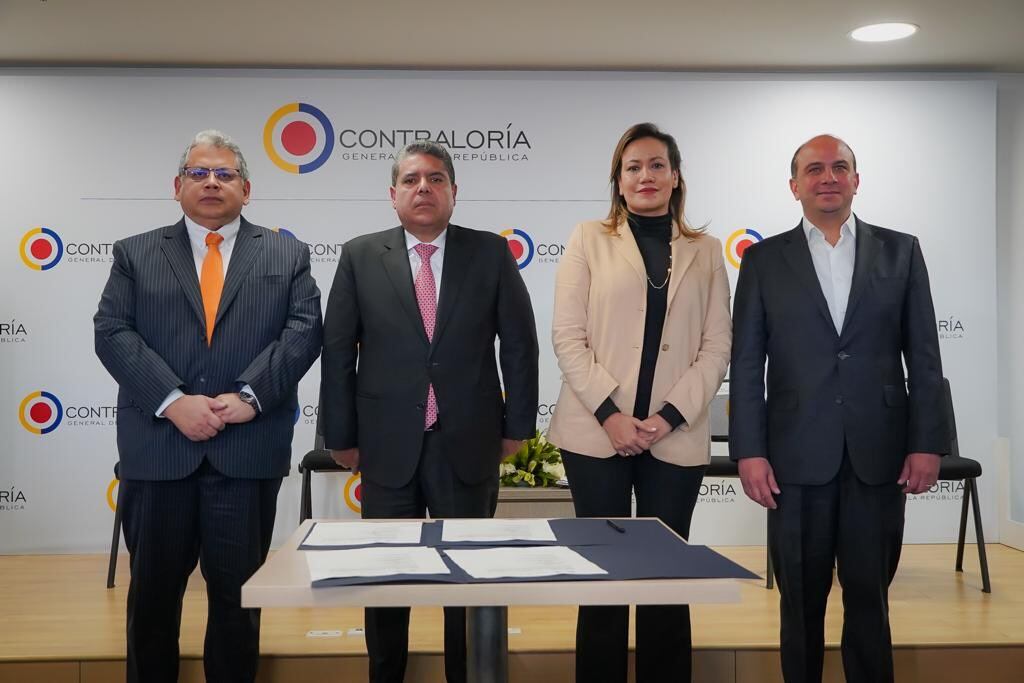 MinSalud firmó acuerdo de entendimiento con la Supersalud, la Contraloría y la Defensoría del Pueblo.