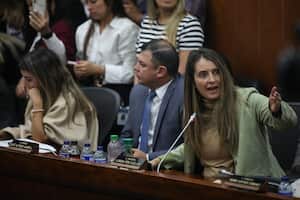 Votación comisión Séptima
Guillermo Jaramillo
Luis Fernando Velasco, Paloma Valencia