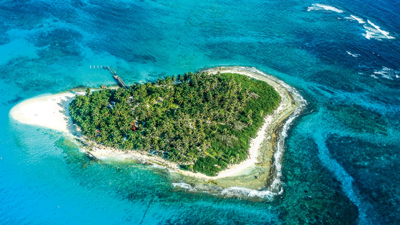 Cayos, islotes e islas comprenden el archipiélago de San Andrés, Providencia y Santa Catalina, el único departamento insular de Colombia.