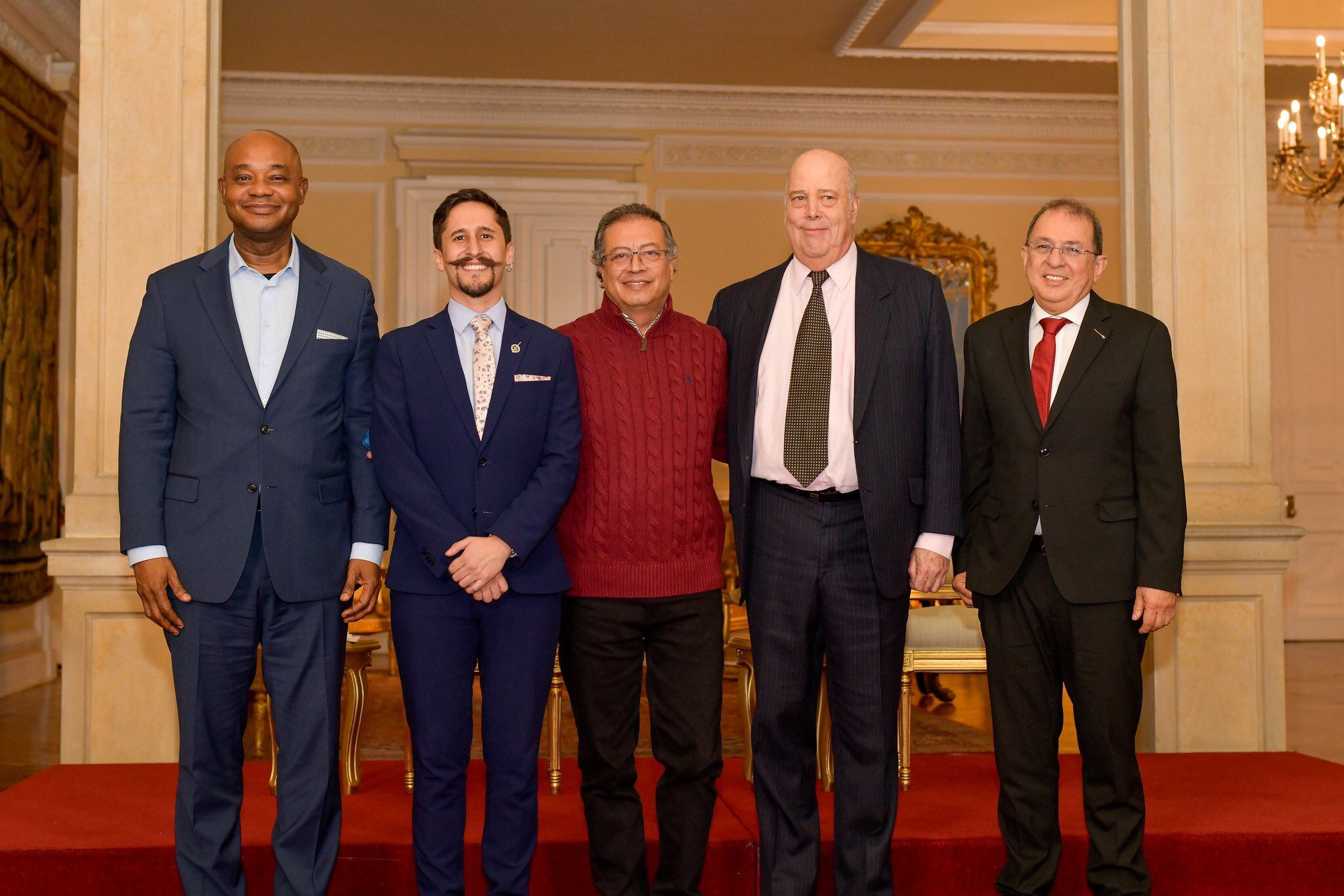 Presidente Gustavo Petro y Sebastián Guanumen