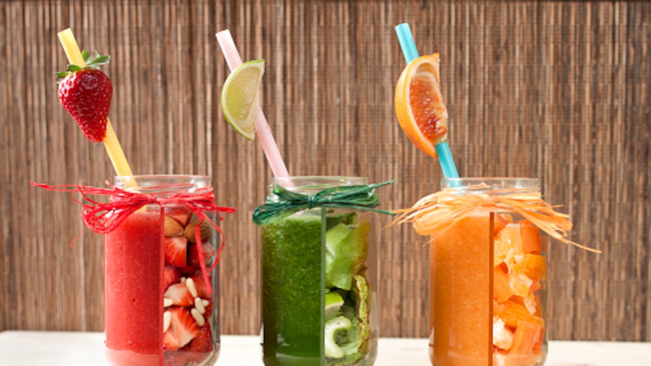 Bebidas que ayudan a quemar grasa abdominal y lograr un vientre plano.