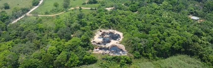 Así se ven desde el aire las narco-piscinas para el procesamiento de cocaína en Norte de Santander.