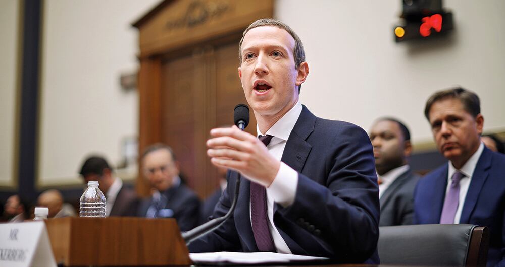Mark Zuckerberg tuvo que acudir a los estrados del Congreso en Estados Unidos para dar explicaciones sobre el robo de datos de 87 millones de usuarios de Facebook.