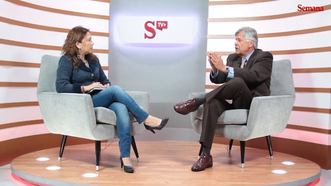 Gloria Valencia y Jorge Humberto Botero, presidente de Fasecolda.