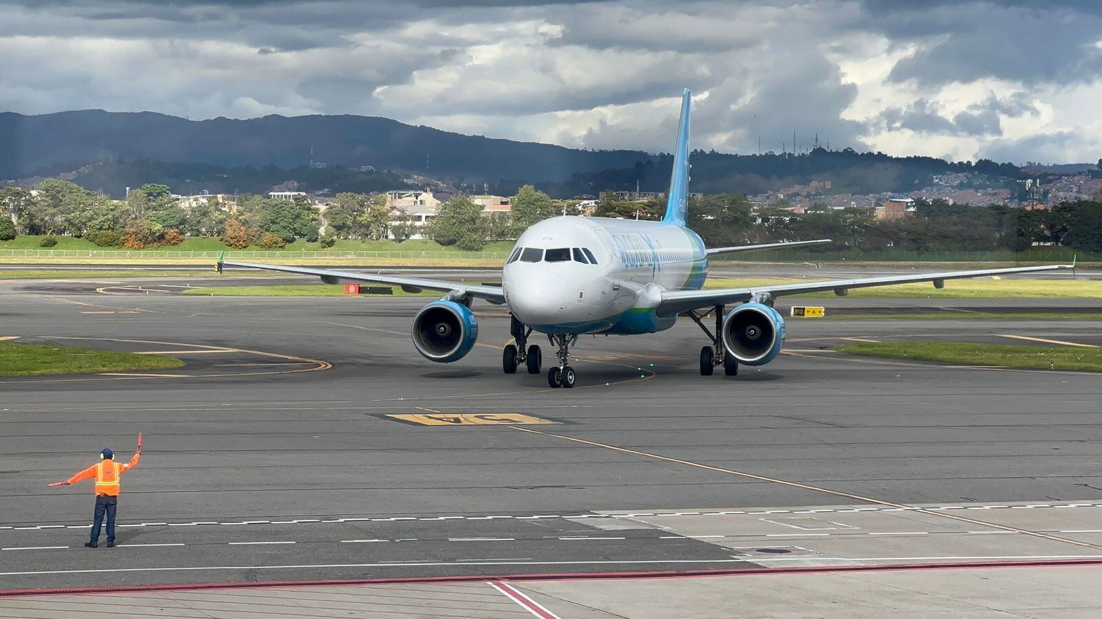 El avión en el que arribó a Colombia Fabio Ochoa