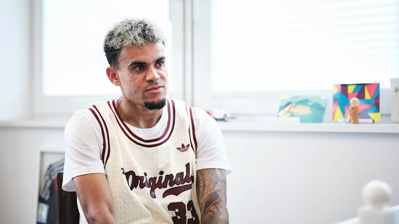 Luis Díaz en su primer día como jugador del Bayern Múnich