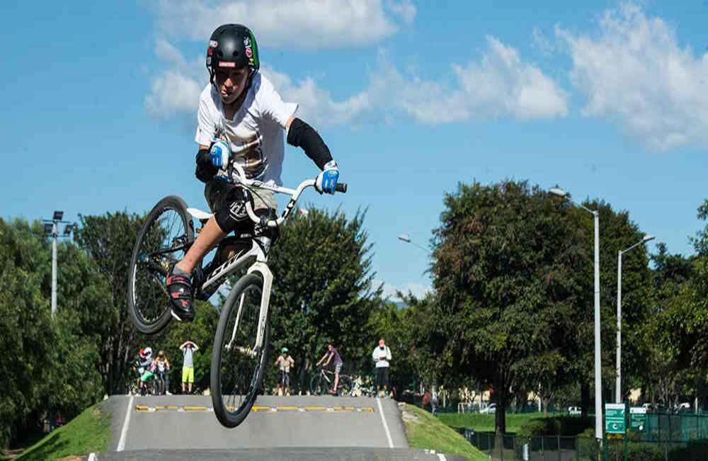 El parque San Andrés, en Engativá, es famoso por sus pistas de bicicross. Foto: Fox ph